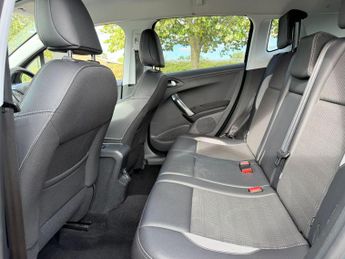Peugeot 2008 1.2 PureTech Allure EAT Euro 6 (s/s) 5dr