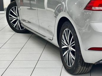 Volkswagen Golf 1.5 TSI EVO SE Nav DSG Euro 6 (s/s) 5dr