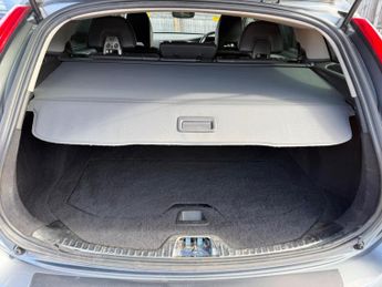 Volvo V60 2.0 D4 SE Lux Nav Auto Euro 6 (s/s) 5dr