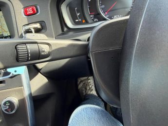Volvo V60 2.0 D4 SE Lux Nav Auto Euro 6 (s/s) 5dr