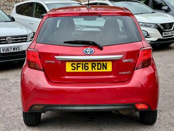 Toyota Yaris 1.5 VVT-h Icon E-CVT Euro 6 5dr