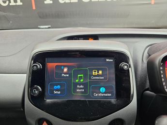 Toyota AYGO 1.0 VVT-i x-trend x-shift Euro 6 5dr (Safety Sense)