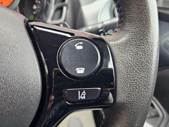 Toyota AYGO 1.0 VVT-i x-trend x-shift Euro 6 5dr (Safety Sense)