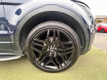 Land Rover Range Rover Evoque 2.2 SD4 Dynamic Auto 4WD Euro 5 5dr
