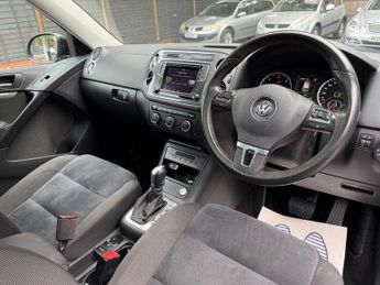 Volkswagen Tiguan 2.0 TDI BlueMotion Tech Match Edition DSG 4WD Euro 6 (s/s) 5dr
