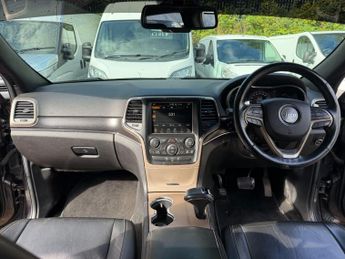 Jeep Grand Cherokee 3.0 V6 CRD Limited SUV 5dr Diesel Auto 4WD Euro 5 (247 bhp)