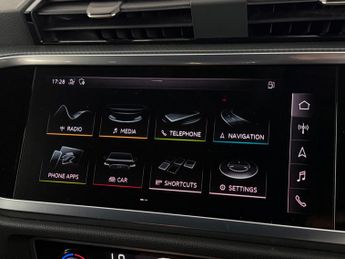 Audi Q3 1.5 TFSI CoD 35 S line SUV 5dr Petrol S Tronic Euro 6 (s/s) (150
