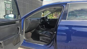 Skoda Superb 2.0 TDI Laurin & Klement DSG Euro 6 (s/s) 5dr