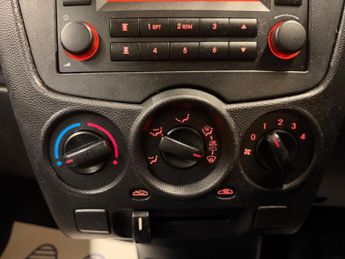 Kia Picanto 1.0 1 5dr
