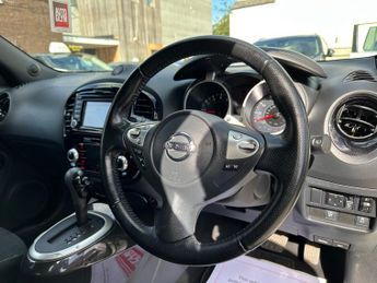 Nissan Juke 1.6 N-Connecta XTRON Euro 6 5dr