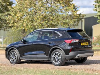 Ford Kuga 2.5 EcoBoost Duratec 14.4kWh Titanium First Edition CVT Euro 6 (