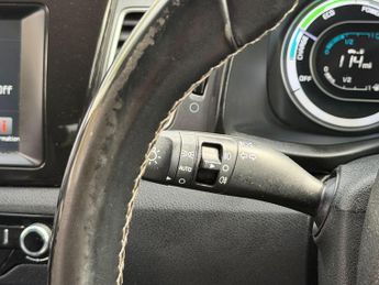 Kia Niro 1.6h GDi 2 DCT Euro 6 (s/s) 5dr