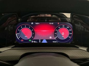 Volkswagen Golf 1.5 eTSI MHEV R-Line Hatchback 5dr Petrol Hybrid DSG Euro 6 (s/s