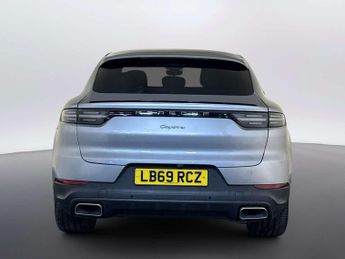 Porsche Cayenne 3.0 V6 E-Hybrid 14.1kWh TiptronicS 4WD Euro 6 (s/s) 5dr (3.6kW C