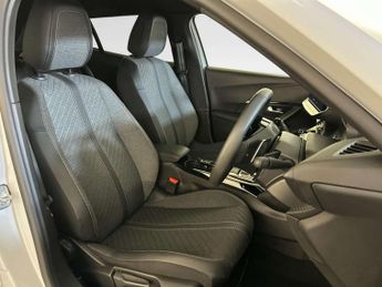 Peugeot 2008 1.2 PureTech Allure SUV 5dr Petrol EAT Euro 6 (s/s) (130 ps)