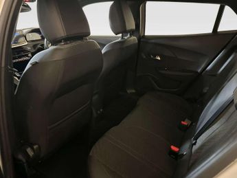 Peugeot 2008 1.2 PureTech Allure SUV 5dr Petrol EAT Euro 6 (s/s) (130 ps)