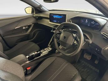 Peugeot 2008 1.2 PureTech Allure SUV 5dr Petrol EAT Euro 6 (s/s) (130 ps)