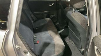 Honda Jazz 1.4 i-VTEC ES Plus T CVT Euro 5 5dr