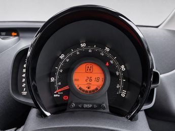Toyota AYGO 1.0 VVT-i x-plore x-shift Euro 6 5dr