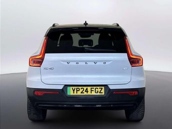 Volvo XC40 Recharge Twin 82kWh Plus SUV 5dr Electric Auto AWD (408 ps)