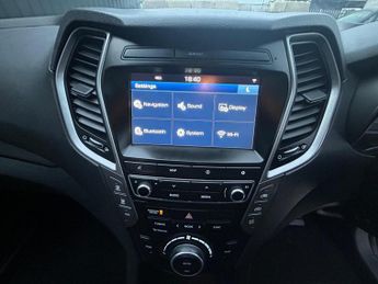 Hyundai Santa Fe 2.2 CRDi Blue Drive Premium 4WD Euro 6 (s/s) 5dr (7 Seat)