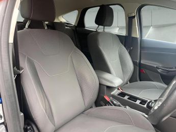 Ford Focus 1.0T EcoBoost ST-Line Auto Euro 6 (s/s) 5dr