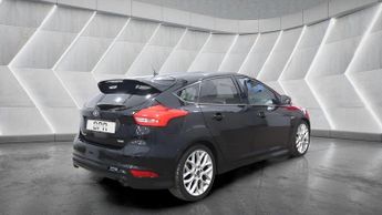 Ford Focus 1.0T EcoBoost ST-Line Auto Euro 6 (s/s) 5dr