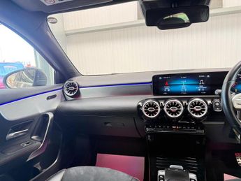 Mercedes-Benz A Class 1.3 A200 AMG Line (Premium) 7G-DCT Euro 6 (s/s) 5dr