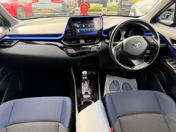 Toyota C-HR 1.8 VVT-h Dynamic CVT Euro 6 (s/s) 5dr