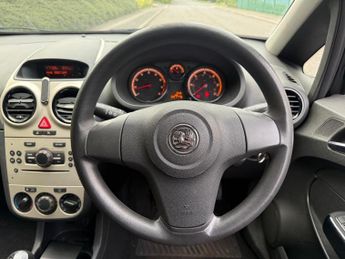 Vauxhall Corsa 1.2i 16v Life 3dr
