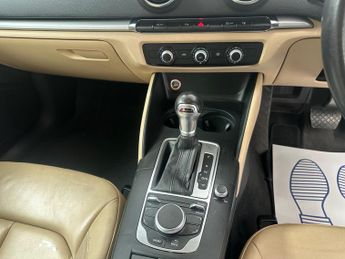 Audi A3 1.6 TDI SE Sportback S Tronic Euro 5 (s/s) 5dr