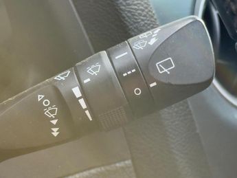 Toyota Auris 1.8 VVT-h Icon CVT Euro 5 (s/s) 5dr