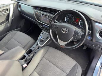 Toyota Auris 1.8 VVT-h Icon CVT Euro 5 (s/s) 5dr
