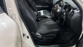 Nissan Juke 1.6 Acenta Premium XTRON Euro 6 5dr