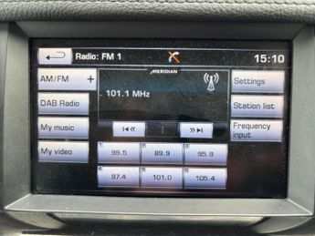 Land Rover Discovery 4 3.0 SD V6 Graphite Auto 4WD Euro 6 (s/s) 5dr