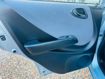 Honda Jazz 1.4 i-DSI SE CVT-7 5dr
