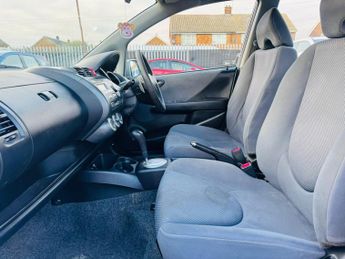 Honda Jazz 1.4 i-DSI SE CVT-7 5dr