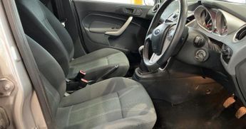 Ford Fiesta 1.6 Titanium 5dr