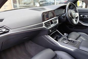 BMW 3 Series 320d xDrive M Sport 4dr Step Auto