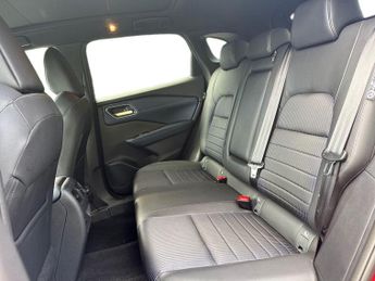 Nissan Qashqai 1.3 DIG-T MHEV Tekna XTRON Euro 6 (s/s) 5dr