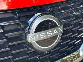 Nissan Qashqai 1.3 DIG-T MHEV Tekna XTRON Euro 6 (s/s) 5dr