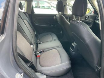 MINI Countryman 1.5 7.6kWh Cooper SE Auto ALL4 Euro 6 (s/s) 5dr
