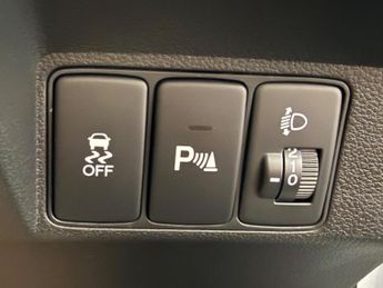 Honda Civic 1.8 i-VTEC SE Plus (Navi) Auto Euro 6 5dr