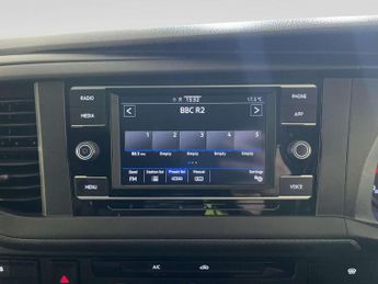 Volkswagen Transporter 2.0 TDI T28 Highline Panel Van 5dr Diesel DSG FWD SWB Euro 6 (s/