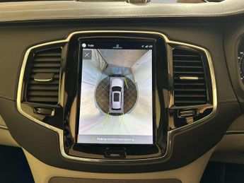 Volvo XC90 2.0h T8 Recharge 18.8kWh Ultimate Dark SUV 5dr Petrol Plug-in Hy