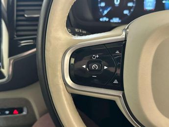 Volvo XC90 2.0h T8 Twin Engine Recharge 11.6kWh Inscription Pro SUV 5dr Pet