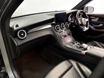 Mercedes-Benz GLC 2.1 GLC250d AMG Line (Premium Plus) SUV 5dr Diesel G-Tronic 4MAT