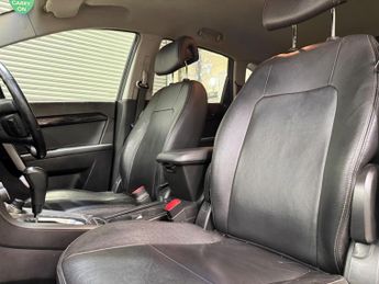 Chevrolet Captiva 2.2 VCDi LTZ Auto 4WD Euro 5 5dr (7 Seats)