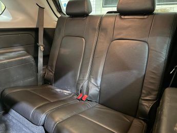 Chevrolet Captiva 2.2 VCDi LTZ Auto 4WD Euro 5 5dr (7 Seats)