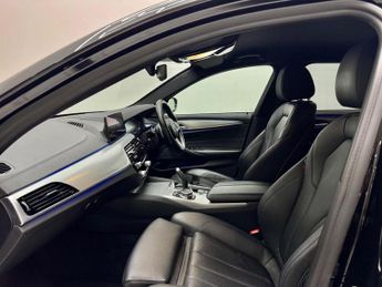 BMW 5 Series 2.0 520d M Sport Touring Auto xDrive Euro 6 (s/s) 5dr